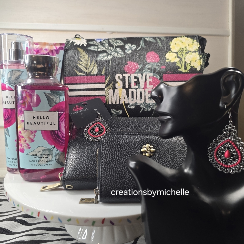Steve Madden Black Floral Women's Bag Bundle Set